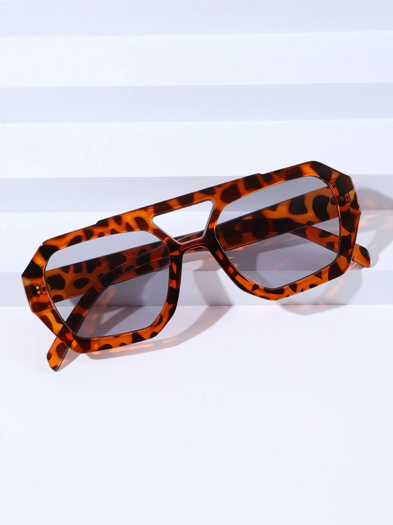 Kacamata Hitam Vintage Persegi - Men'S Fashion Luxury Brands ulasan dan harga